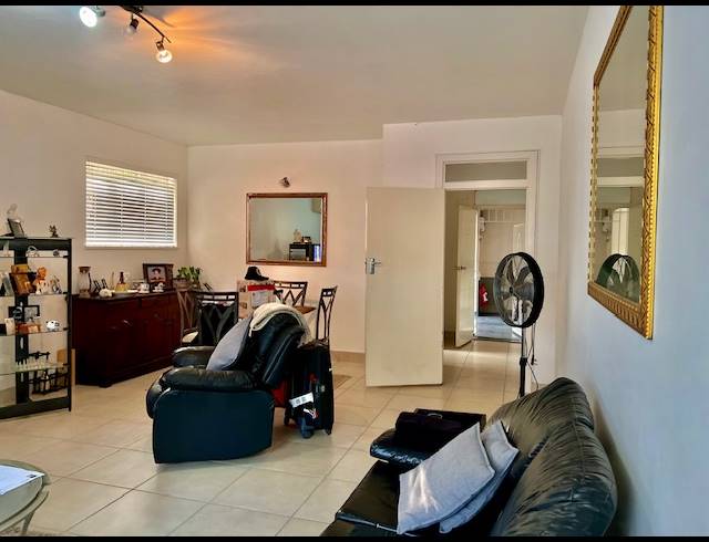 1.5 BEDROOM APARTMENT SOLD IN MORNINGSIDE